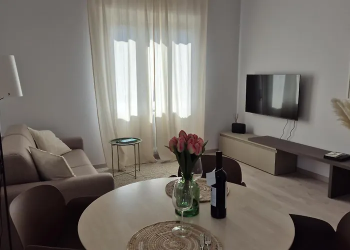 Апартаменты House *
