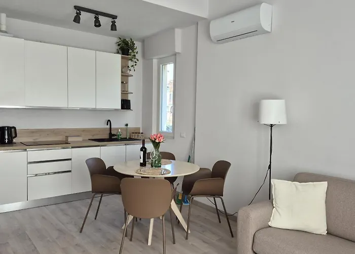 House * Комо